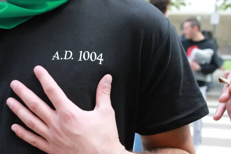 I343